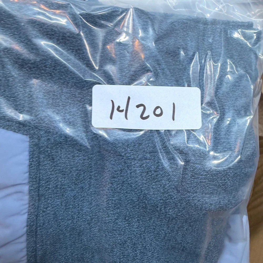 Johnnie-O Riggens Pullover Mens Large Noreaster Blue Grey 1/4 Zip Hybrid Pockets
